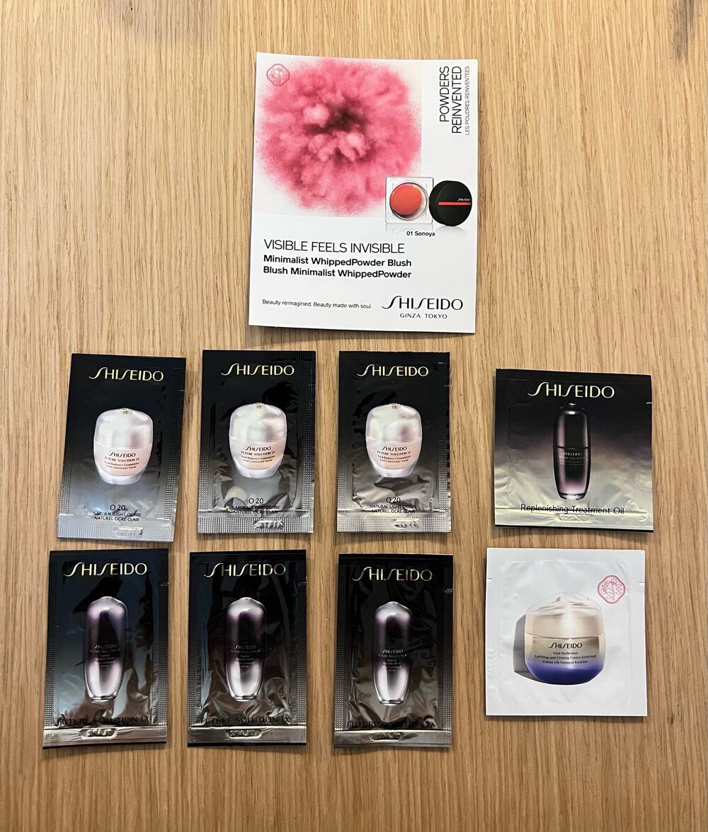 Shiseido 9 Piece Sample Size Set Vital Perfection Radiance Serum Firming Blush